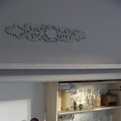 wooden-ornament