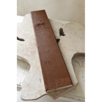 vintage-paint-warm-brown