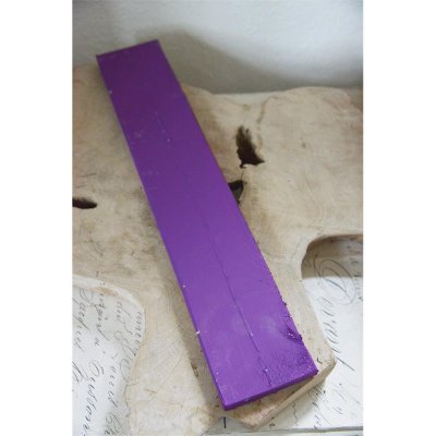vintage-paint-dark-purple