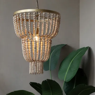 chandelier-with-wooden-beads