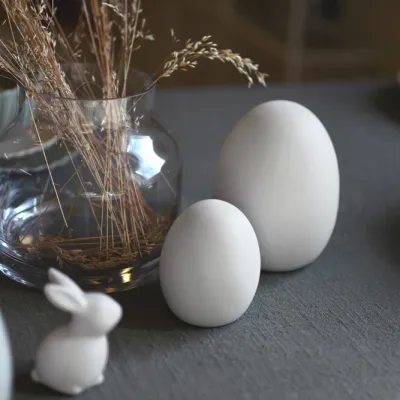 egg-in-white-ceramics-small