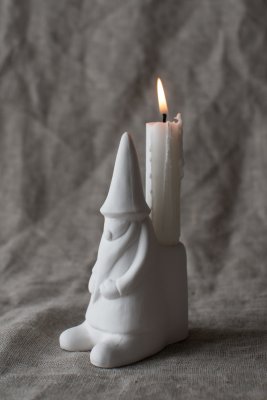 candlestick-santa-hans-white-storefactory