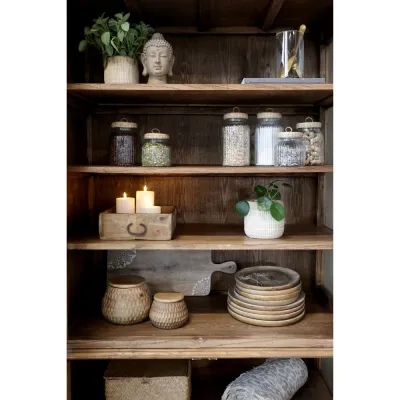 Interior image of Marseille display cabinet with eight doors
