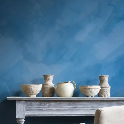 kalkfärgen-mare-målad-på-vägg