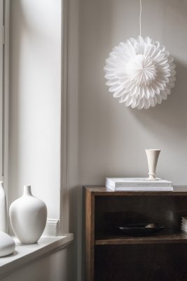 lotus-advent-star-white-watt&veke