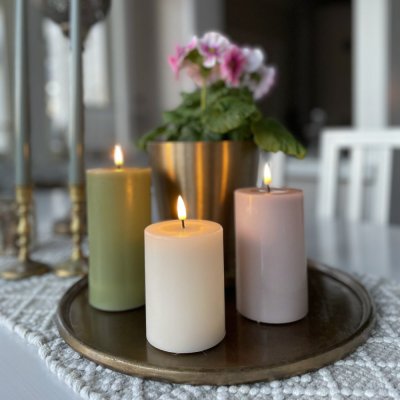 LED-blockljus-i-cremefärgat-höjd-10cm