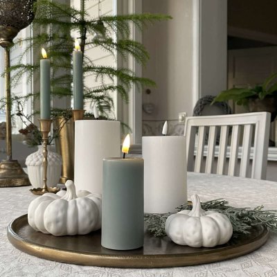 LED-blockljus-i-salviagrön-höjd-10cm