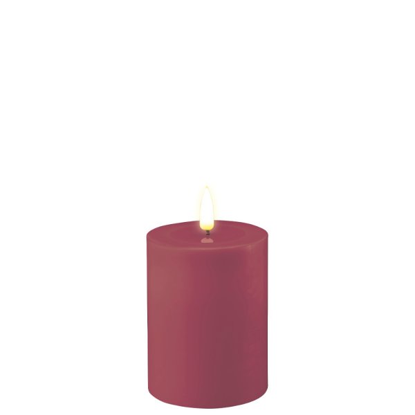 LED Real flame Candle Ø7,5x10 cm, Magenta - Deluxe Homeart
