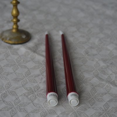 LED-dinner-candle-glossy-h28cm-bordeaux