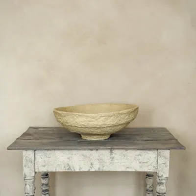 kalkfärg-sandstone-målad-på-vägg-ljusbeige-från-kalklitir